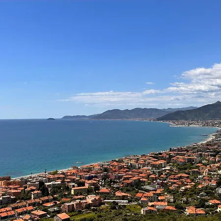 Hostdomus - La Terrazza Sul Mare