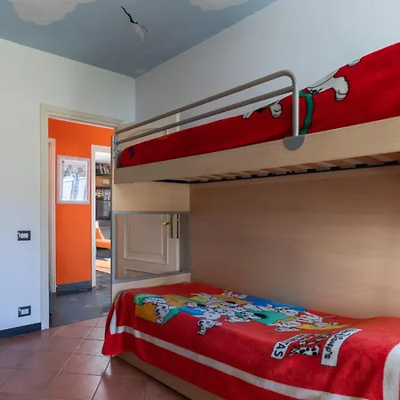 Hostdomus - La Terrazza Sul Mare With Private Parking Apartment *