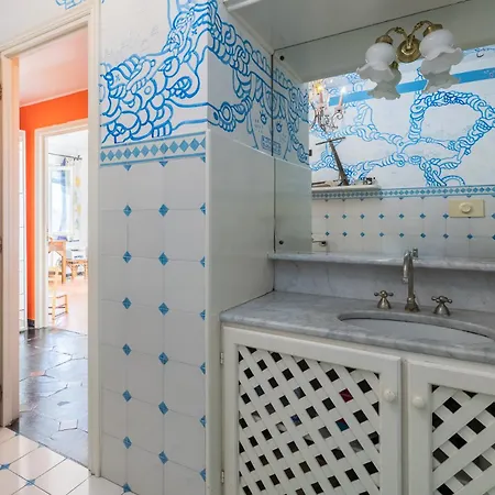 Hostdomus - La Terrazza Sul Mare With Private Parking Apartment Alassio